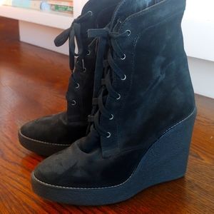 Aquatalia suede healed boots